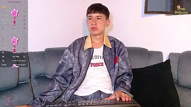 Mr daren  online show from October 30, 2025, 7:44 pm