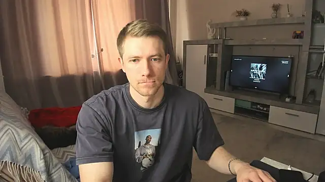 EthanPinkman online show from May 16, 2026, 6:23 am