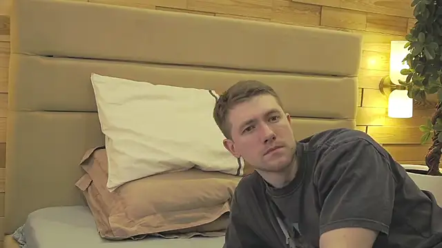 EthanPinkman online show from February 7, 2026, 4:20 am