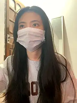 Snapshot of -hanime- chatting on December 4, 2024, 4:21 pm -hanime- online show from December 4, 2024, 4:21 pm