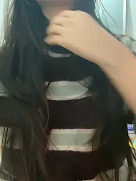 Snapshot of -hanime- chatting on December 17, 2024, 9:07 am -hanime- online show from December 17, 2024, 9:07 am