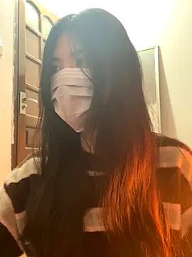 Snapshot of -hanime- chatting on December 6, 2024, 5:17 pm -hanime- online show from December 6, 2024, 5:17 pm