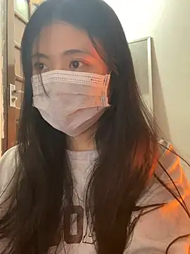 Snapshot of -hanime- chatting on December 19, 2024, 2:13 pm -hanime- online show from December 19, 2024, 2:13 pm