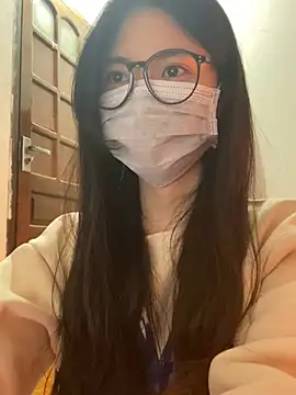 Snapshot of -hanime- chatting on January 7, 2025, 8:31 pm -hanime- online show from January 7, 2025, 8:31 pm