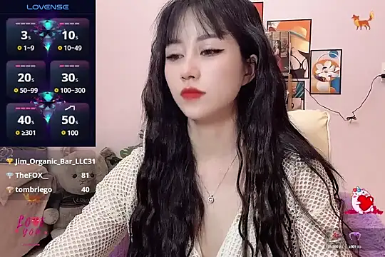  LLisa  online show from March 18, 2025, 8:59 pm