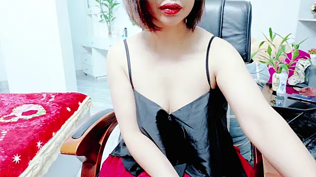 Miu-Le online show from June 15, 2026, 8:36 am
