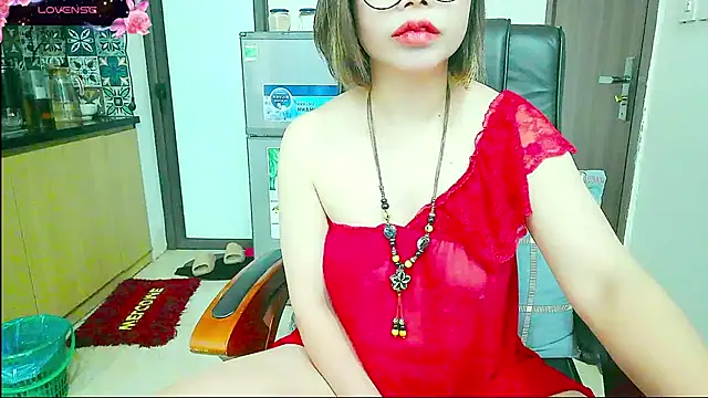 Miu-Le online show from September 14, 2025, 6:47 am