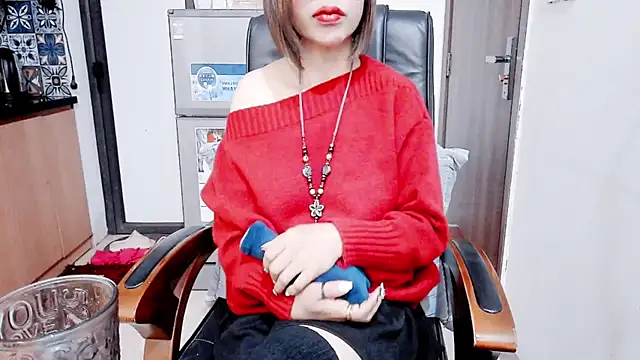 Miu-Le online show from January 5, 2026, 5:27 pm