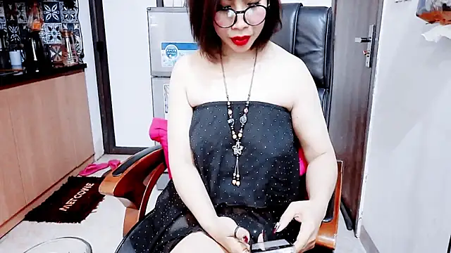 Miu-Le online show from March 15, 2026, 7:54 pm