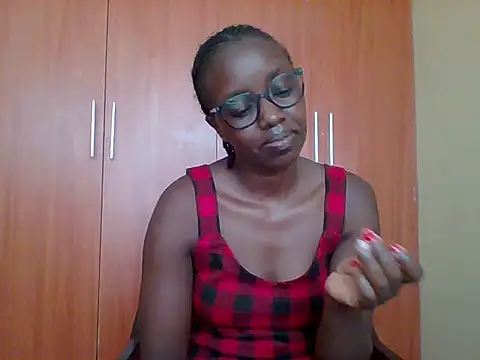 sexy darleen23 online show from February 11, 2026, 9:09 am