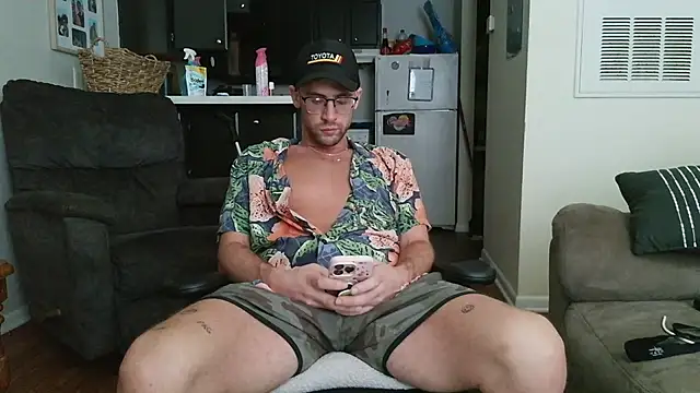 Snapshot of Graysontaylor@xh chatting on August 7, 2026, 6:25 pm Graysontaylorxh online show from August 7, 2026, 6:25 pm