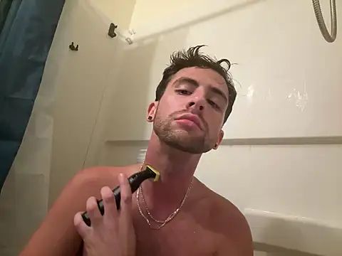 Snapshot of Graysontaylor@xh chatting on July 18, 2026, 12:14 pm Graysontaylorxh online show from July 18, 2026, 12:14 pm