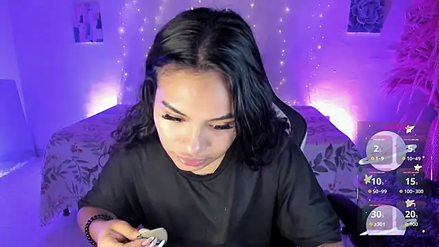 Riana Kean online show from December 16, 2025, 3:00 am