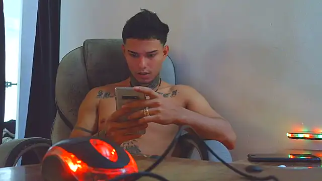Skartoliver online show from September 28, 2025, 1:40 pm