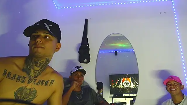 Skartoliver online show from September 18, 2025, 5:32 am