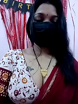 Snapshot of Beauty-khan chatting on February 12, 2025, 5:16 pm Beauty-khan online show from February 12, 2025, 5:16 pm