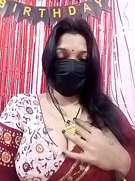 Snapshot of Beauty-khan chatting on February 7, 2025, 4:14 pm Beauty-khan online show from February 7, 2025, 4:14 pm