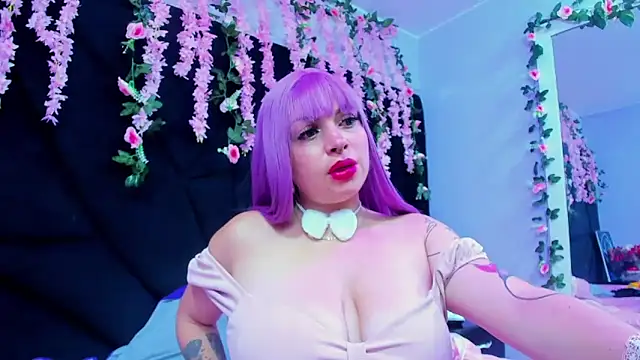 Snapshot of Cocoo_Nuth chatting on February 9, 2025, 2:18 pm Cocoo Nuth online show from February 9, 2025, 2:18 pm
