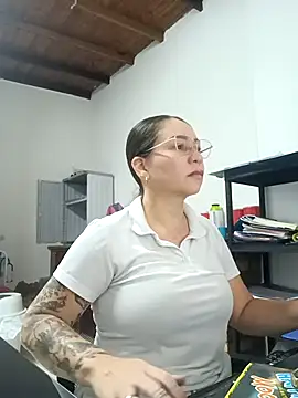 nurse desi sexlove online show from May 7, 2026, 10:18 am
