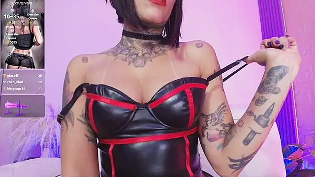 ABRILFACCINI online show from February 2, 2025, 4:54 pm