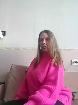 Evelina cute online show from February 4, 2025, 12:44 pm