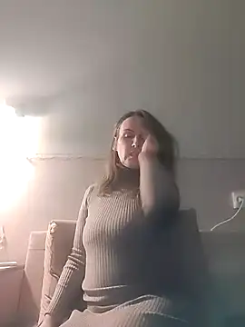 Evelina cute online show from November 28, 2025, 3:45 pm