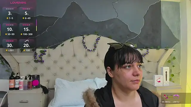 AmberGreyy  online show from February 7, 2026, 1:41 pm