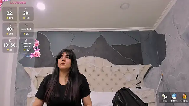 AmberGreyy  online show from October 7, 2025, 5:25 pm