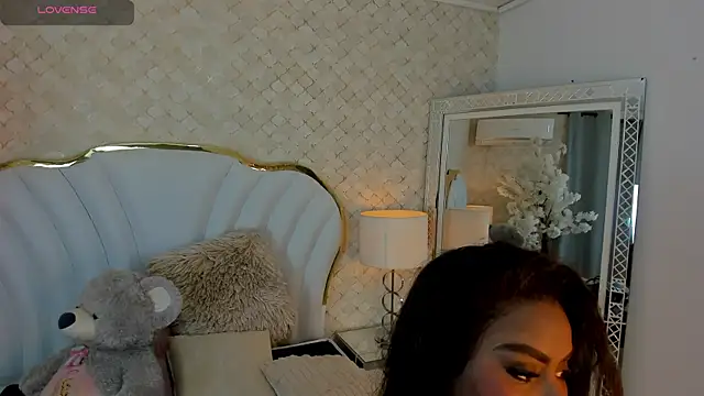 Snapshot of IsabellaBromsS chatting on November 14, 2025, 10:24 pm IsabellaBromsS online show from November 14, 2025, 10:24 pm