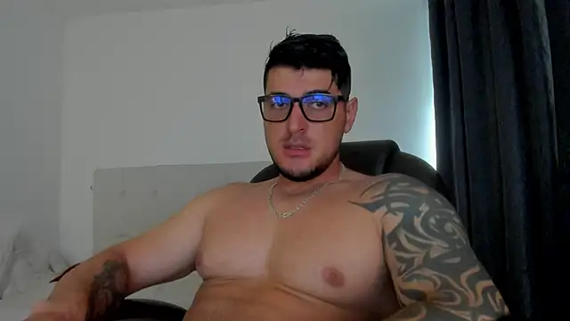 Teilor Creed online show from April 2, 2026, 9:10 pm