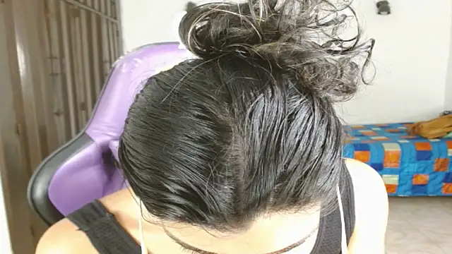 engielphoenis14 online show from October 23, 2025, 11:25 pm