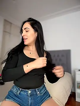 alessandra-a online show from April 26, 2026, 12:57 pm