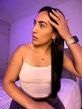 alessandra-a online show from March 31, 2026, 2:13 am