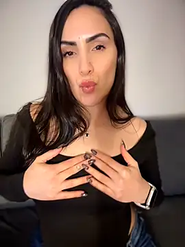 alessandra-a online show from July 2, 2026, 3:18 am