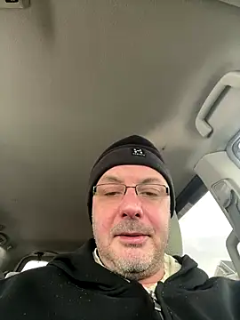 Snapshot of Bodirchetire chatting on December 18, 2025, 6:34 pm Bodirchetire online show from December 18, 2025, 6:34 pm