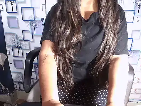 Hot Naina- online show from January 26, 2025, 2:52 pm