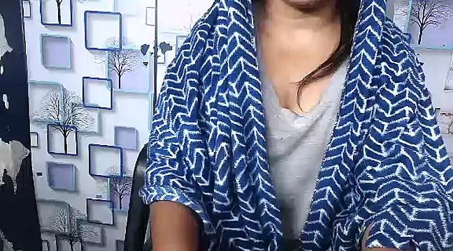 Hot Naina- online show from January 25, 2025, 11:55 am