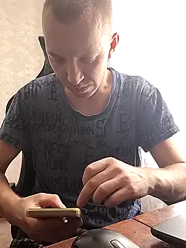 MityaXLoves online show from March 11, 2026, 6:40 am