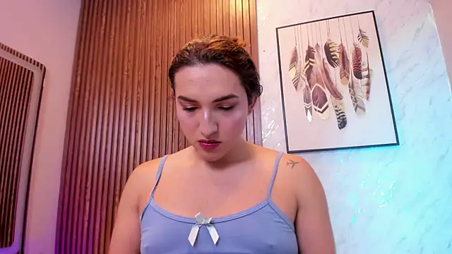 Snapshot of TomLondon_ chatting on July 14, 2026, 12:22 pm TomLondon online show from July 14, 2026, 12:22 pm