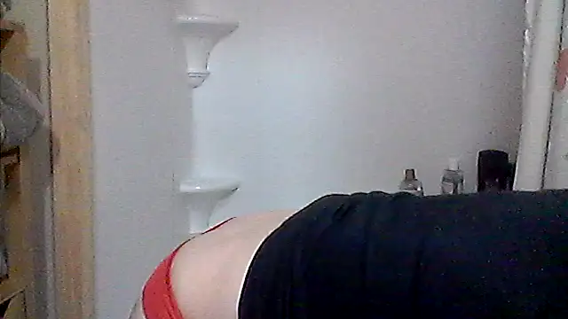 Snapshot of Lilsmokeshow017 chatting on May 22, 2026, 3:48 am Lilsmokeshow017 online show from May 22, 2026, 3:48 am