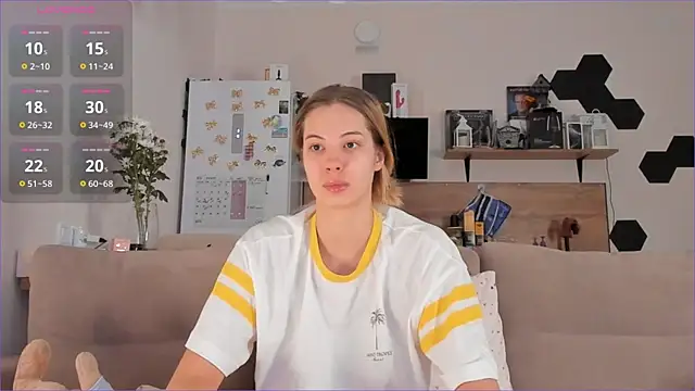 Girl alone home online show from October 24, 2025, 3:49 am