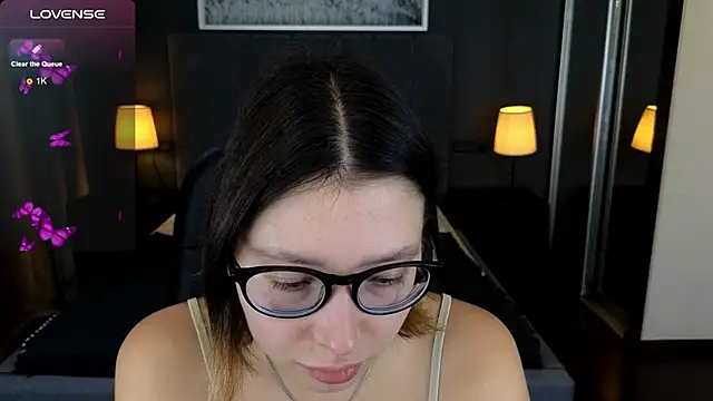 your demi online show from September 16, 2025, 5:41 am