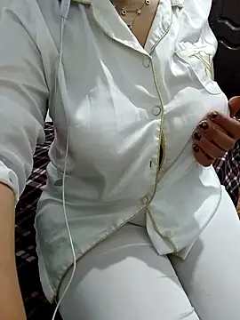 Snapshot of Saakoora chatting on November 16, 2025, 9:30 pm Saakoora online show from November 16, 2025, 9:30 pm