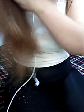 Snapshot of Saakoora chatting on November 16, 2025, 7:57 am Saakoora online show from November 16, 2025, 7:57 am