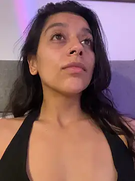 BrittanyDiaz online show from May 28, 2026, 2:08 am