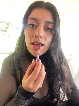 BrittanyDiaz online show from November 15, 2025, 5:17 pm