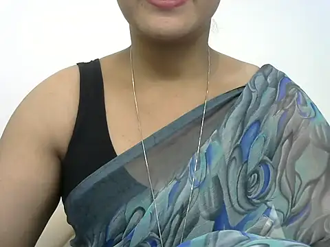 Snapshot of rashmika_reddy chatting on June 25, 2026, 5:51 pm rashmika reddy online show from June 25, 2026, 5:51 pm