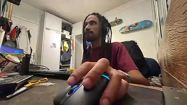 hotcamboy420 online show from December 12, 2024, 5:31 am