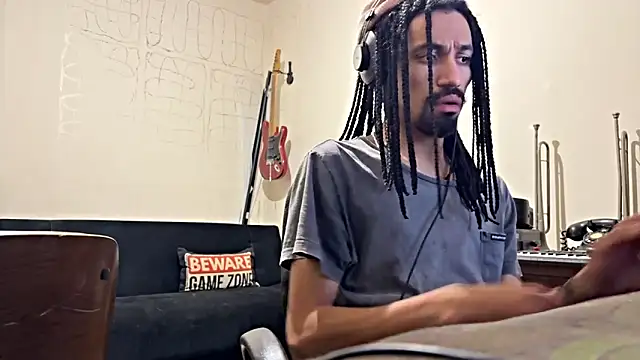 hotcamboy420 online show from October 23, 2025, 4:33 am