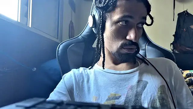 hotcamboy420 online show from February 25, 2025, 7:49 pm